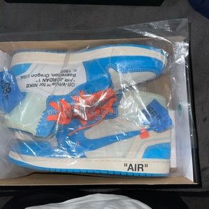 Off white Jordan 1 unc